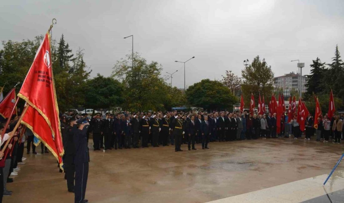 Türkiye Cumhuriyeti’nin kuruluşunun 103. yıl dönümü dolayısıyla Adıyaman’ın Besni ilçesinde