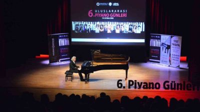 Anadolu Üniversitesi Devlet Konservatuvarı Müzik Bölümü Piyano Anasanat Dalı Başkanlığı