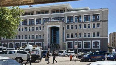 Şanlıurfa’nın Siverek ilçesinde 8 yaşındaki çocuğa ütüyle işkence yaptığı iddia
