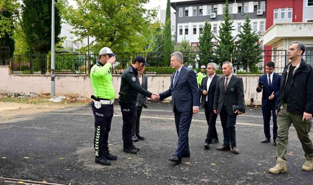 Adıyaman’da öğrencilerin güvenli bir ortamda eğitim alabilmesi amacıyla okullarda görevli