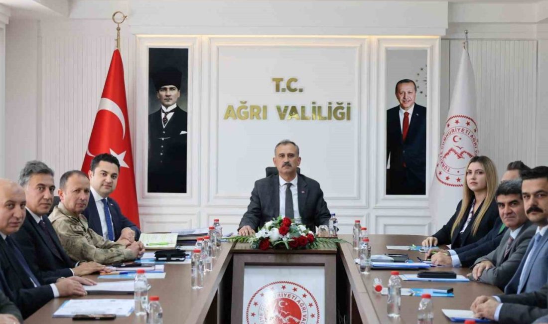 Ağrı Valisi Önder Bozkurt başkanlığında, öğrencilerin güvenli eğitim ortamlarında öğrenim