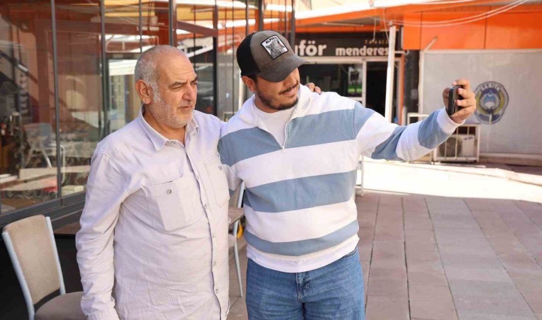 Kurtlar Vadisi dizisinin sevilen karakterlerinden Abidin’e benzerliğiyle Aksaray’da dikkat çeken