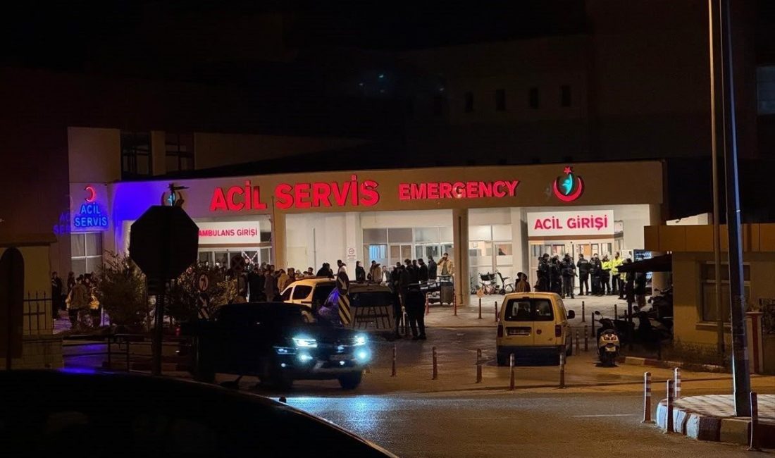 İzmir’in Çeşme ilçesinde 28 yaşındaki kadının tabancayla vurularak hayatını kaybettiği