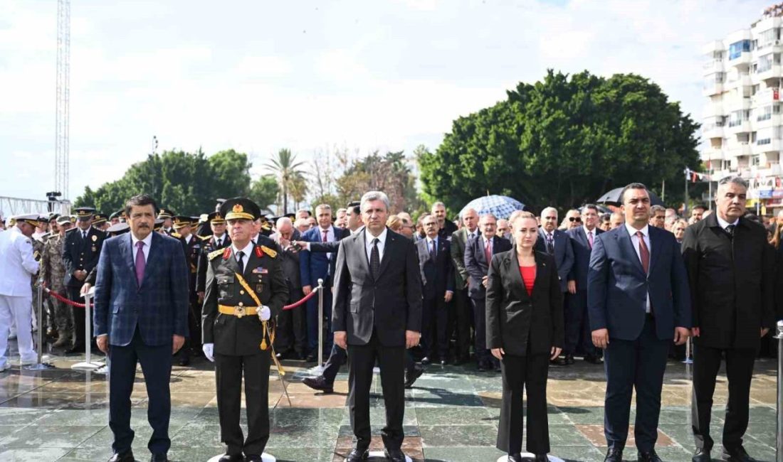 Antalya’da 29 Ekim Cumhuriyet Bayramının 103. yıl dönümü kutlamaları Cumhuriyet