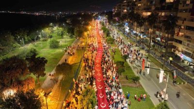 Antalya’da 29 Ekim Cumhuriyet Bayramı, fener alayı ve Semicenk konseriyle