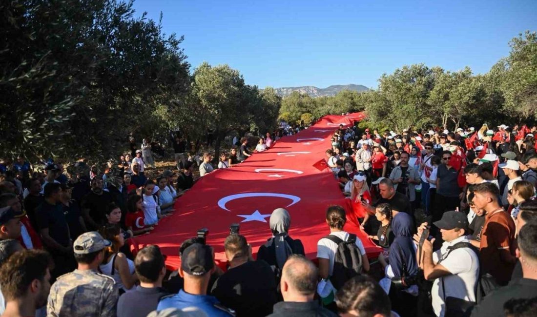29 Ekim Cumhuriyet Bayramı’nın 103. yıl dönümü dolayısıyla Antalya Valiliği