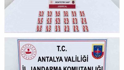 Antalya’nın Aksu ve Döşemealtı ilçelerinde jandarma ekiplerince düzenlenen uyuşturucu operasyonlarında