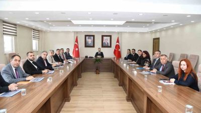 Ardahan’da Sanayi ve Teknoloji İş Birliği Kurulu (SANTEK) toplantısı gerçekleştirildi.