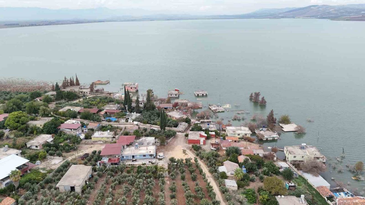 Hatay’da geçen yıl kuraklık nedeniyle su seviyesi düşen Reyhanlı Barajı,