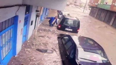 Sarıyer Ayazağa’da etkili olan sağanak yağışın ardından yaşanan sel felaketine