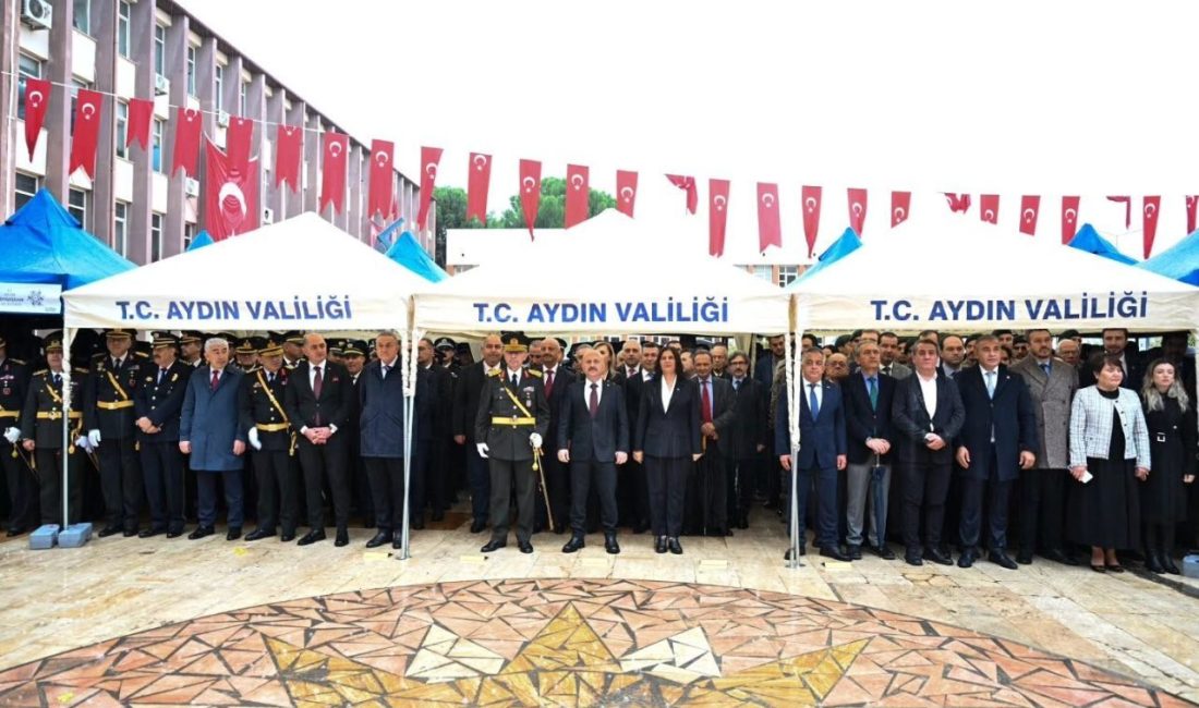 Aydın’da 29 Ekim Cumhuriyet Bayramı’nın 103’üncü yıl dönümü dolayısıyla düzenlenen