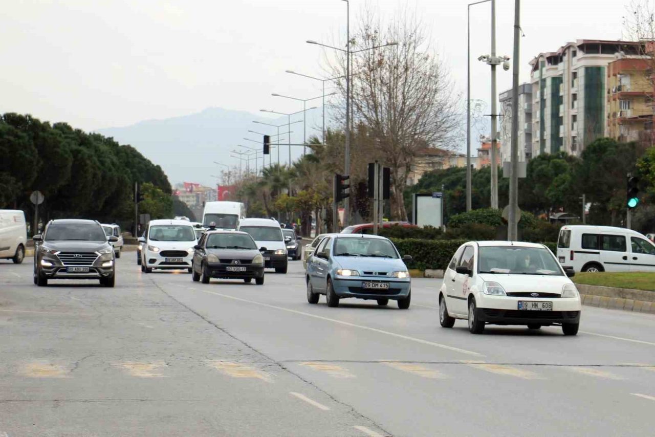 Aydın’da Eylül ayında toplam araç sayısı 697 bin 479 olurken,