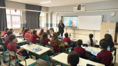 Aydın AFAD İl Müdürlüğü tarafından Mehmet Akif Ersoy Ortaokulu’nda düzenlenen
