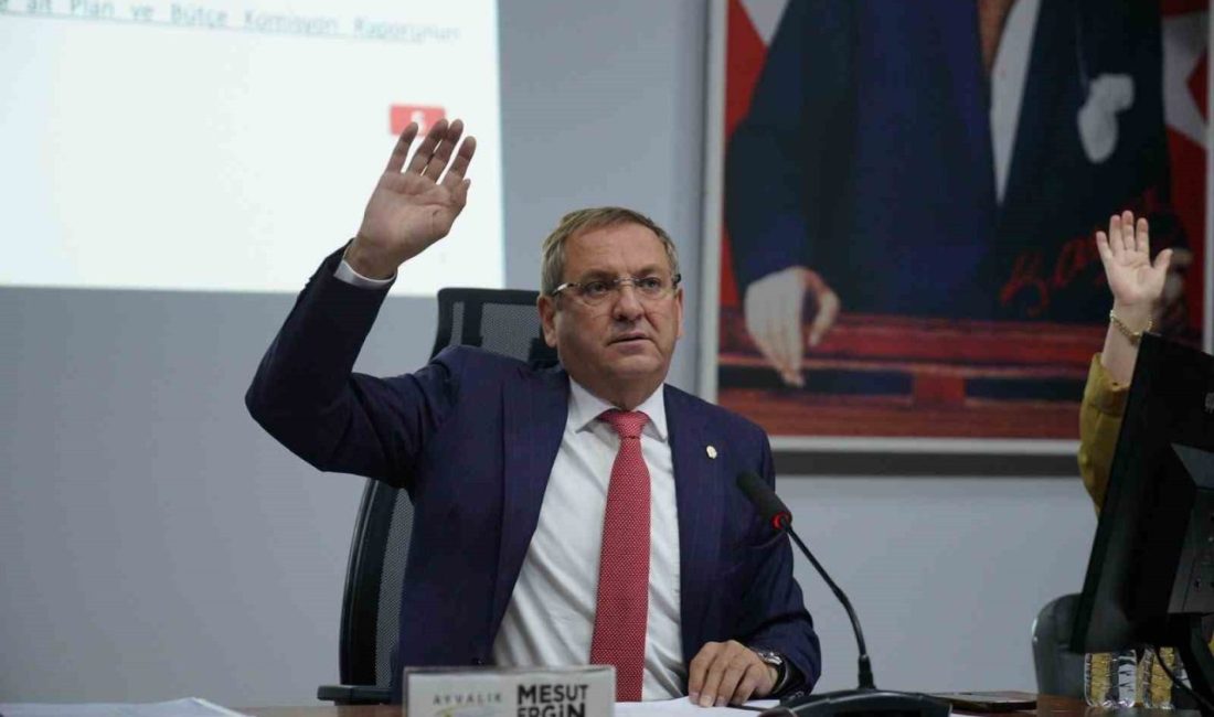 Balıkesir’in Ayvalık ilçesinde, Belediye Meclisi’nin ekim ayı olağan toplantısının ikinci