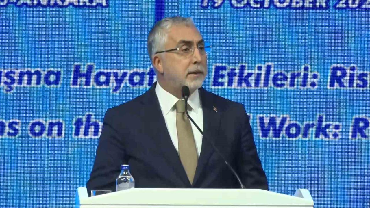 Çalışma ve Sosyal Güvenlik Bakanı Vedat Işıkhan, “Dönüşümün maliyetini çalışanlarımızın