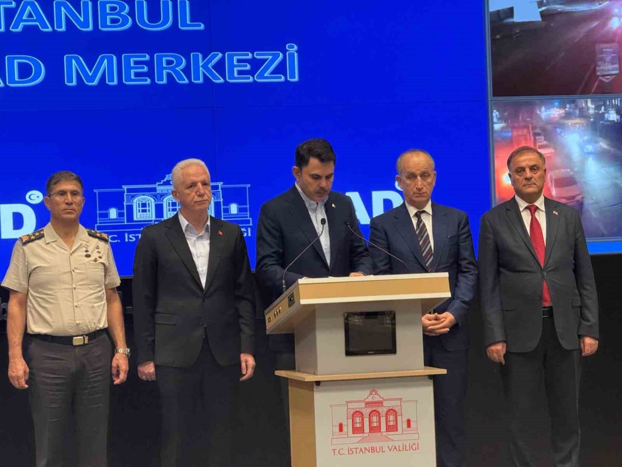 Çevre, Şehircilik ve İklim Değişikliği Bakanı Murat Kurum, İstanbul’da yaşanan