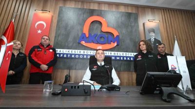 Balıkesir Büyükşehir Belediye Başkanı Ahmet Akın, şehri felaketlere karşı koruyacak
