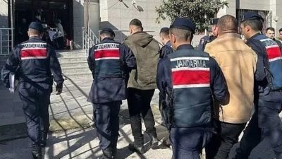 Balıkesir’de jandarma ekipleri tarafından yapılan asayiş uygulamalarında kesinleşmiş hapis cezası