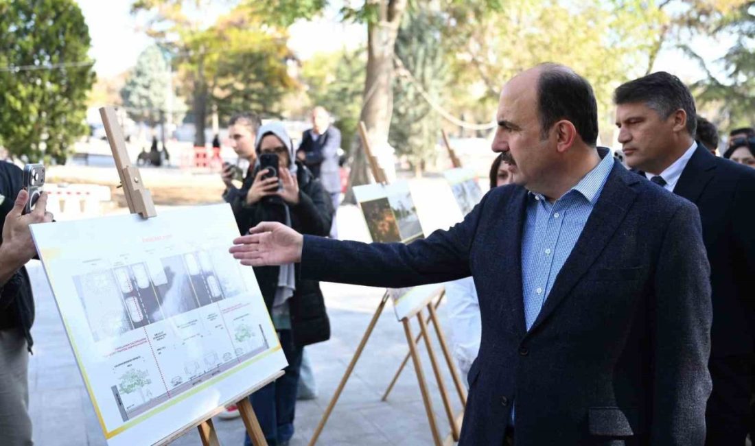 Konya Büyükşehir Belediye Başkanı Uğur İbrahim Altay, basın mensuplarıyla birlikte