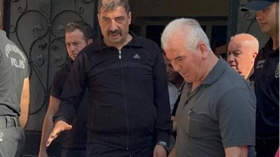 Kula Belediye Başkanı Hikmet Dönmez’in de sanıkları arasında yer aldığı