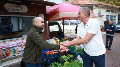 Şehzadeler Belediye Başkanı Hakan Şimşek, Karaoğlanlı Mahallesi’nde esnaf ve mahalle