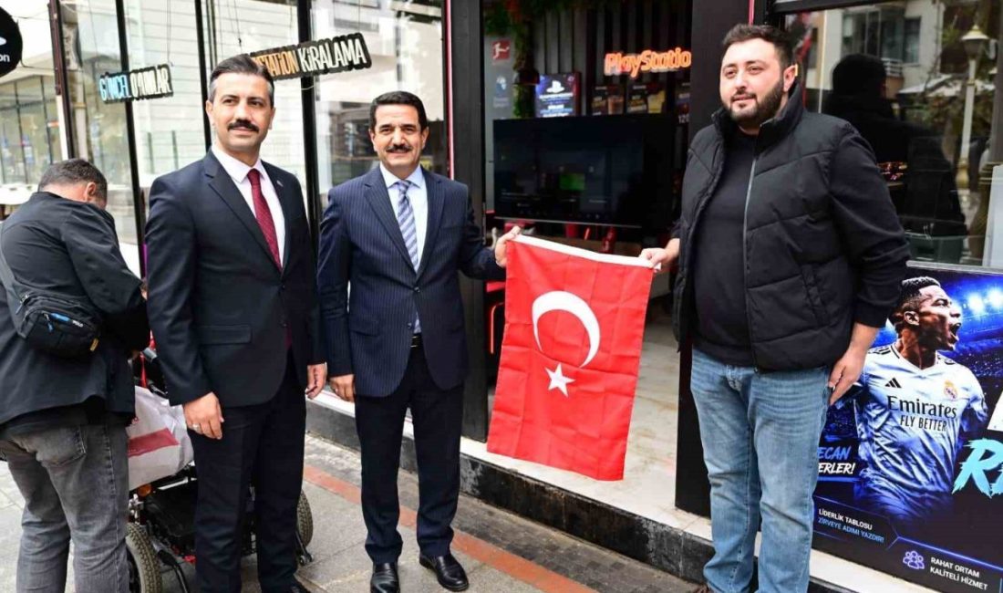 Battalgazi Belediye Başkanı Bayram Taşkın, 29 Ekim Cumhuriyet Bayramı dolayısıyla