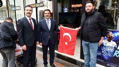 Battalgazi Belediye Başkanı Bayram Taşkın, 29 Ekim Cumhuriyet Bayramı dolayısıyla