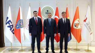 İzmir Büyükşehir Belediye Başkanı Cemil Tugay, Ankara’da İçişleri Bakanı Mustafa