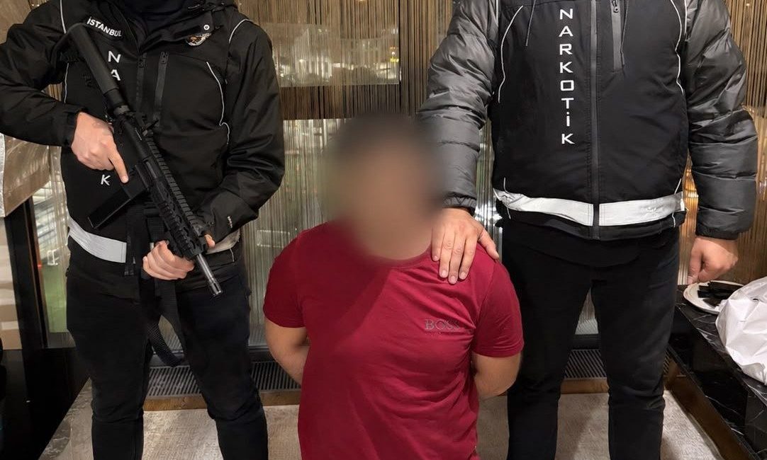 Belçika adli makamlarınca “uyuşturucu madde ticareti ve suç örgütü kurma”