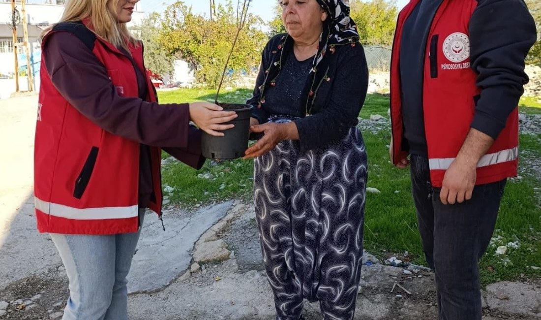 Adıyaman’ın Besni ilçesi Sosyal Hizmet Merkezi Müdürlüğü, “Çınarlara Vefa Projesi”