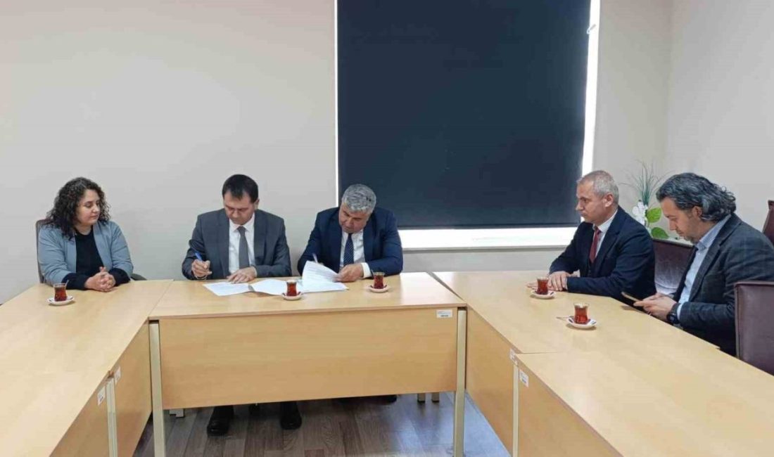 Bitlis Eren Üniversitesi (BEÜ) Fen-Edebiyat Fakültesi Matematik Bölümü ile Güroymak