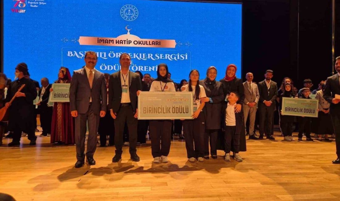 Bilecik’in Bozüyük ilçesinde eğitim veren Bozüyük Anadolu İmam Hatip Lisesi