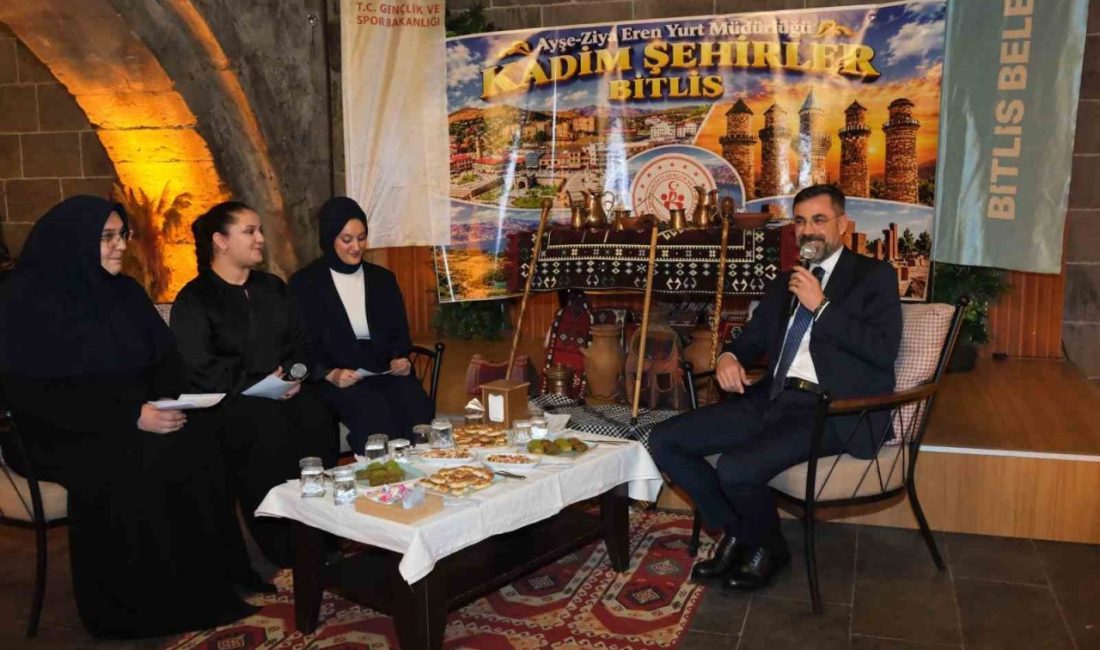 Bitlis’te yurtlarda kalan öğrenciler, Gençlik ve Spor Bakanlığı koordinesinde düzenlenen