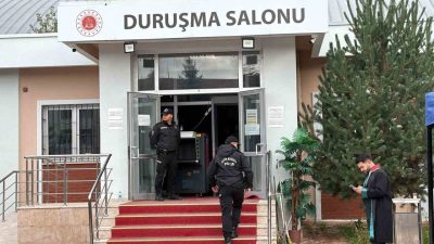 Bolu Belediyesi’ne yönelik yürütülen soruşturma kapsamında yargılandığı davanın 3’üncü duruşmasında