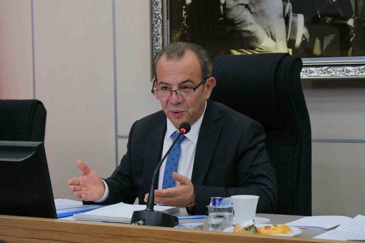 Bolu Belediyesi’ne yönelik yürütülen soruşturma kapsamında 4’ü tutuklu 19 sanığın