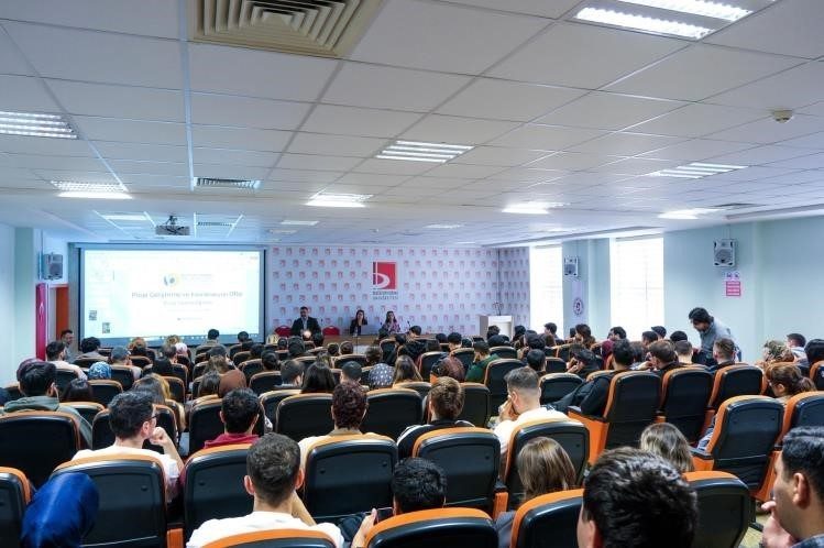Bilecik Şeyh Edebali Üniversitesinde (BŞEÜ) öğrencilerin Türkiye Bilimsel ve Teknolojik