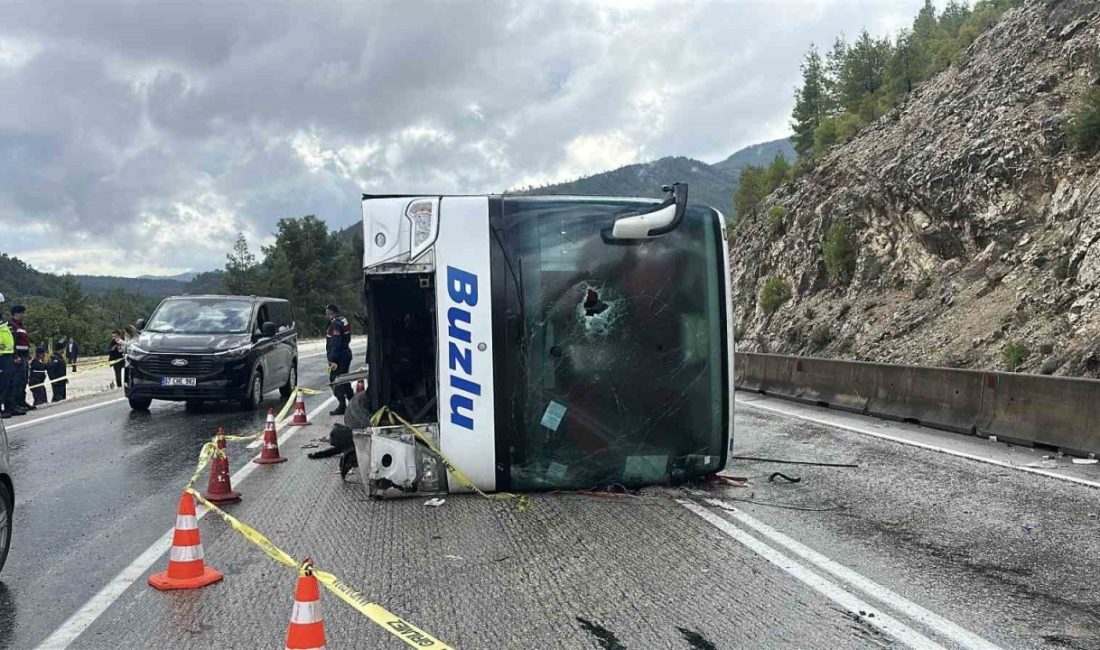 Burdur’un Ağlasun ilçesinde 1 kişinin hayatını kaybettiği, 8 kişinin yaralandığı