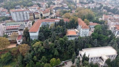 Bursa’da “Askeri Hastane” olarak bilinen Şehit Yarbay İlker Çelikcan Fizik
