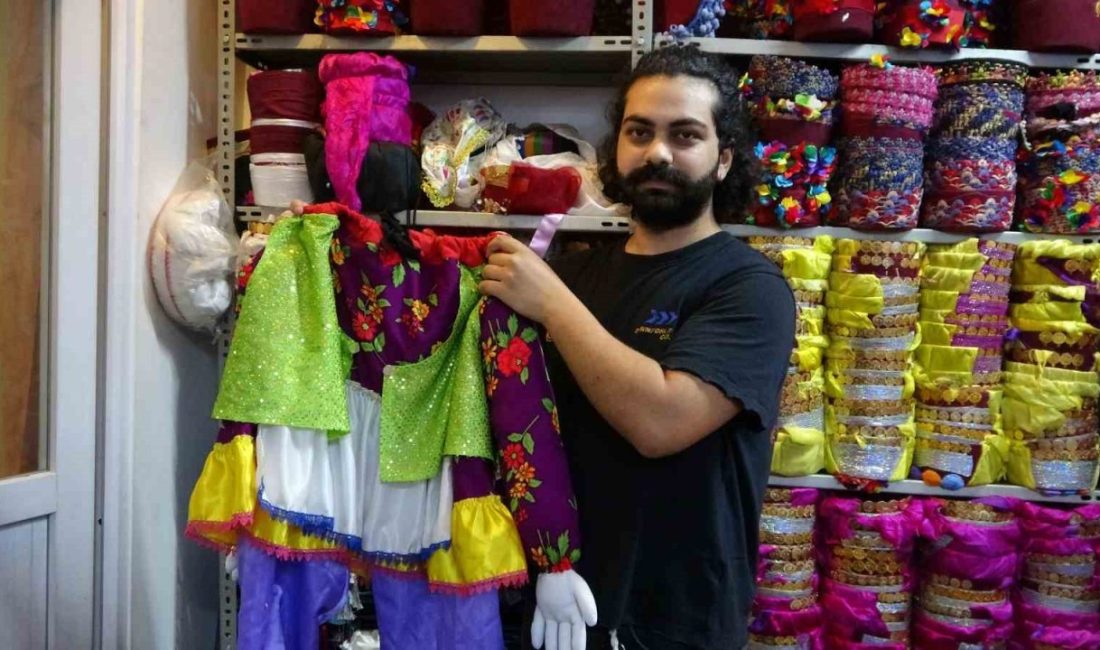 Mersin’de anne ve babasının 24 yıl önce evlerinde kendi odasında