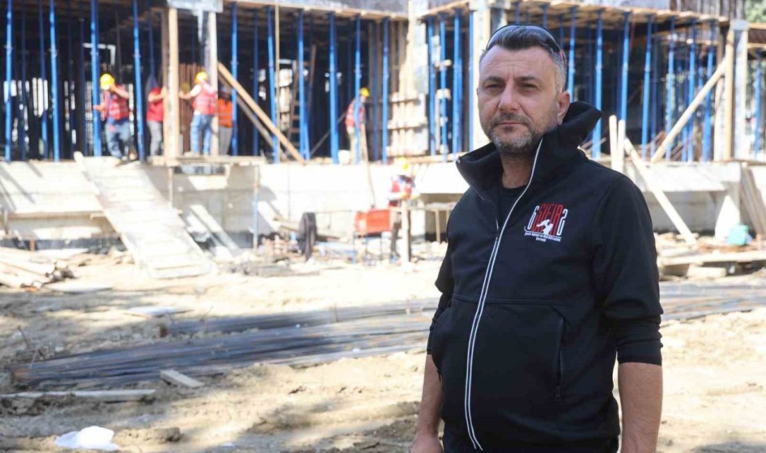 Hatay’da 6 Şubat depremlerinde eşini ve 2 kızını kaybeden Mümtaz