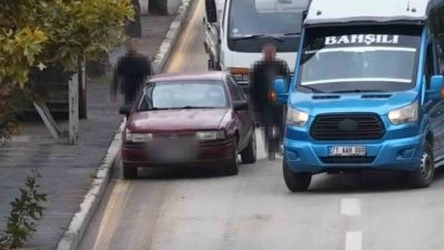 Kırıkkale’de trafik denetimini fark eden ehliyetsiz sürücü, aracından inerek hiçbir