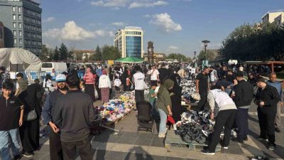 Diyarbakır’da Umut Kervanı İnsani Yardım Vakfı tarafından yardım kampanyası düzenlendi.