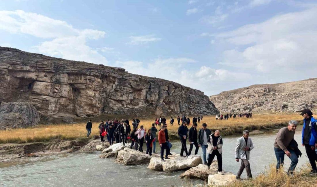 Ağrı’nın Diyadin ilçesinde bu yıl dördüncüsü düzenlenen Geleneksel Diyadin Kanyonu