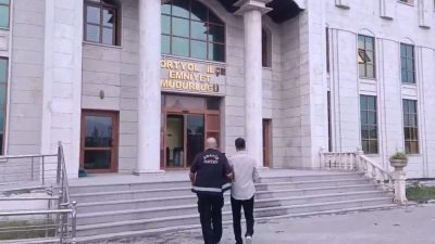 Hatay’ın Dörtyol ilçesinde dolandırıcılık suçundan 2 yıl hapis cezasıyla aranan