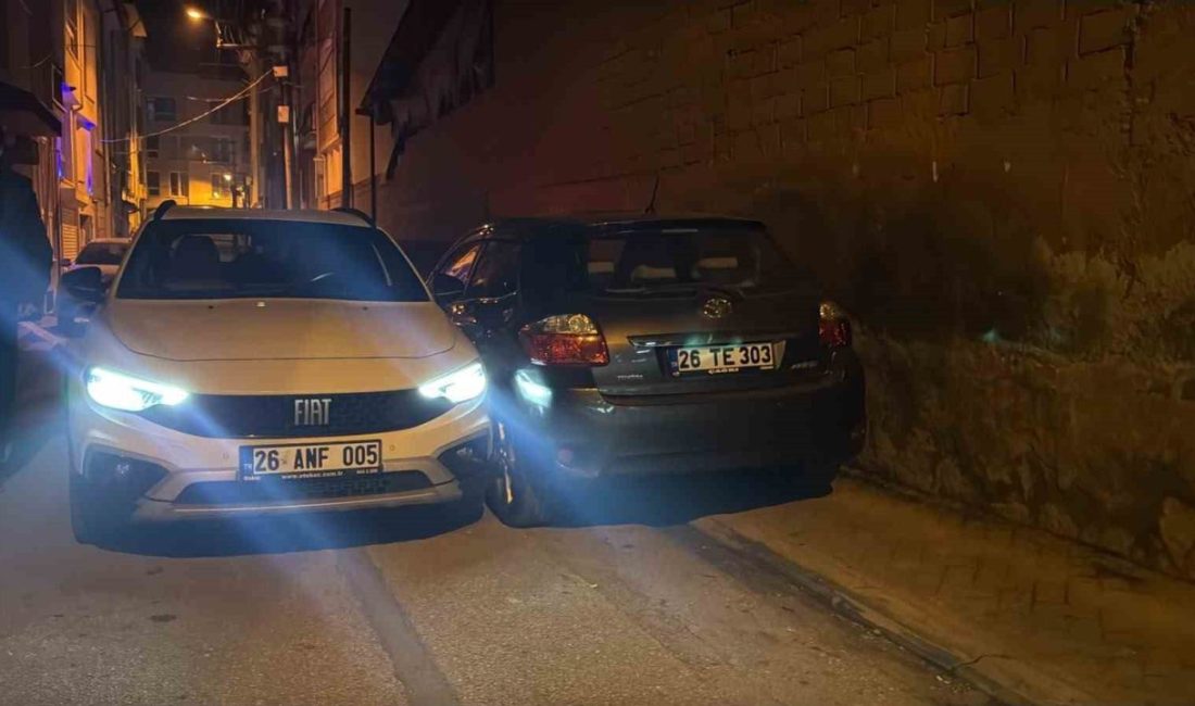 Eskişehir’de ‘dur’ ihtarına uymayarak kaçmaya çalışan ve polisin üzerine araç