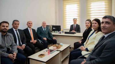 Erzincan Binali Yıldırım Üniversitesi (EBYÜ) Rektörü Prof. Dr. Ufuk Kuyrukluyıldız,
