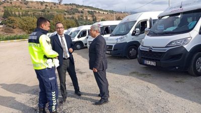 Aydın’ın Efeler ilçesinde taşımalı eğitim kapsamında hizmet veren okul servis