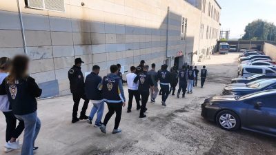 Elazığ merkezli 3 ilde düzenlenen yasa dışı bahis operasyonunda 8