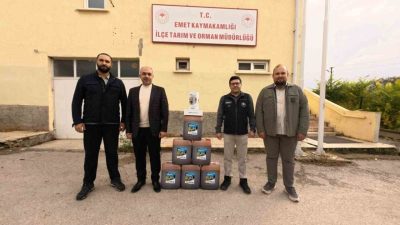 Kütahya’nın Emet ilçesinde süt kalitesini artırmak ve mastitisle mücadele etmek