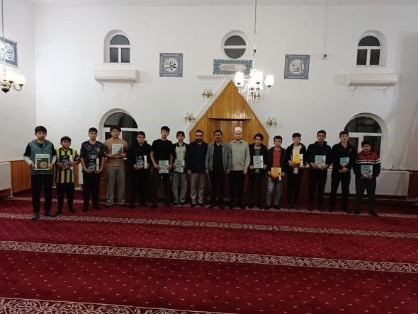 Afyonkarahisar’ın Emirdağ ilçesinde düzenlenen ’Cami Gençlik Buluşması’ yoğun katılımla gerçekleştirildi.
